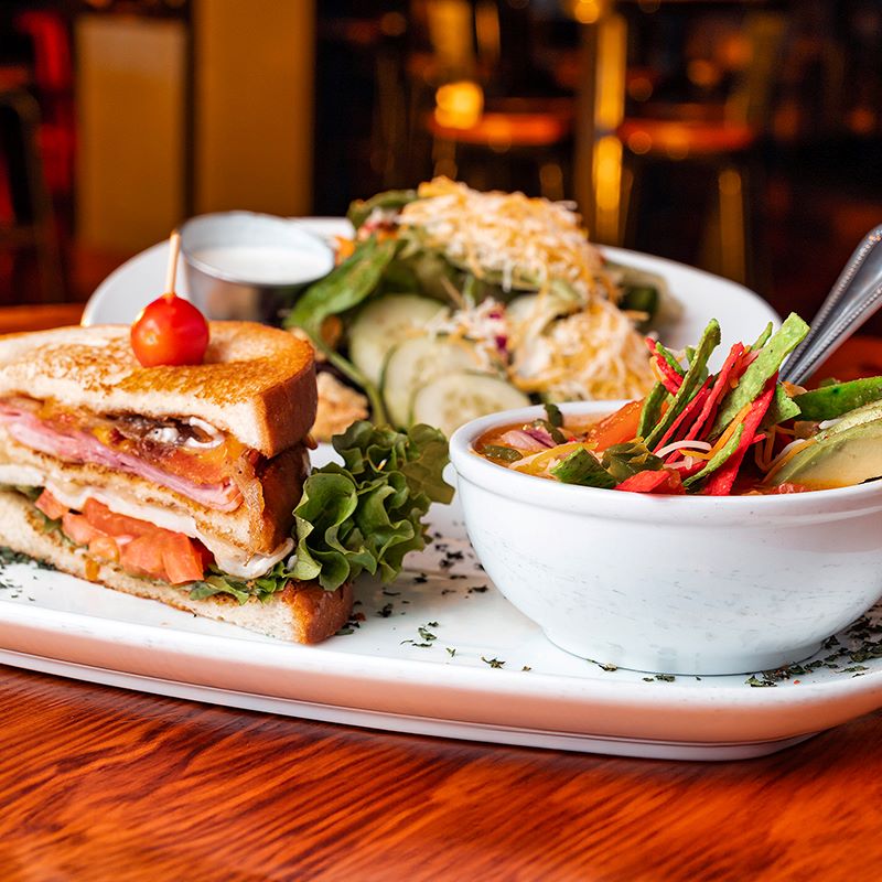 Bombshells Restaurant & Bar