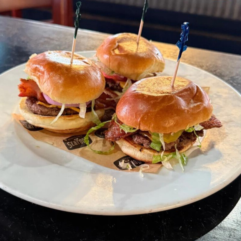 518 Sports Pub & Grill