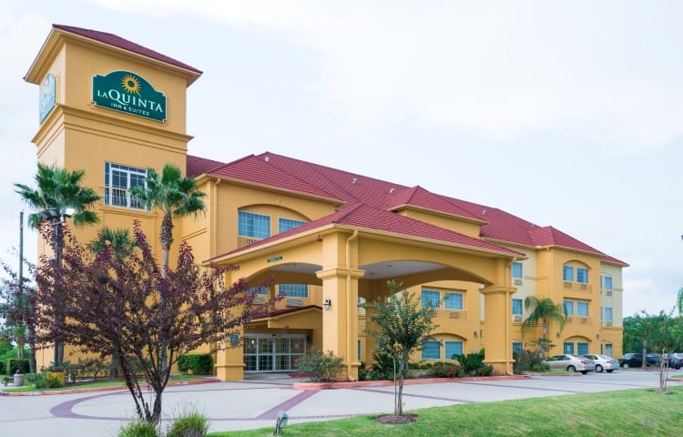 La Quinta Inn & Suites