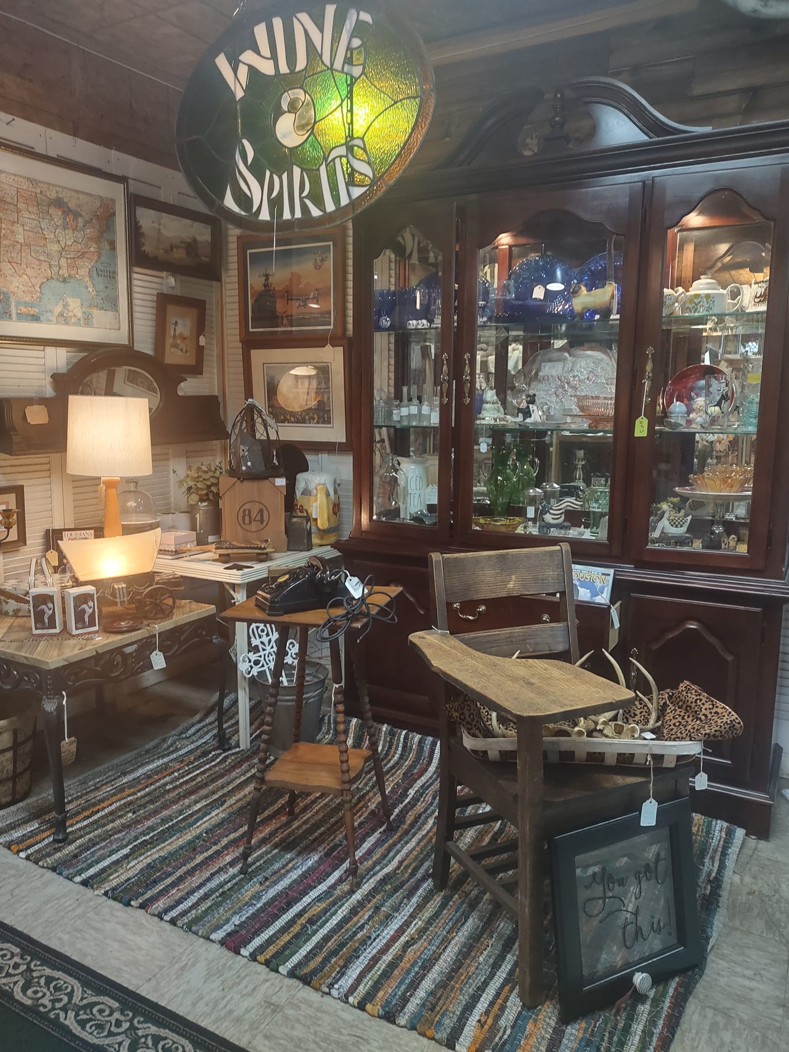 Brows’ Aroun’ Antiques