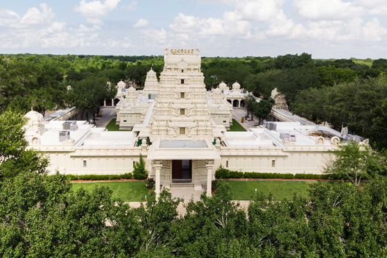 temple-558x372