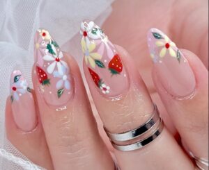 Unique Nail Spa Strawberry Set