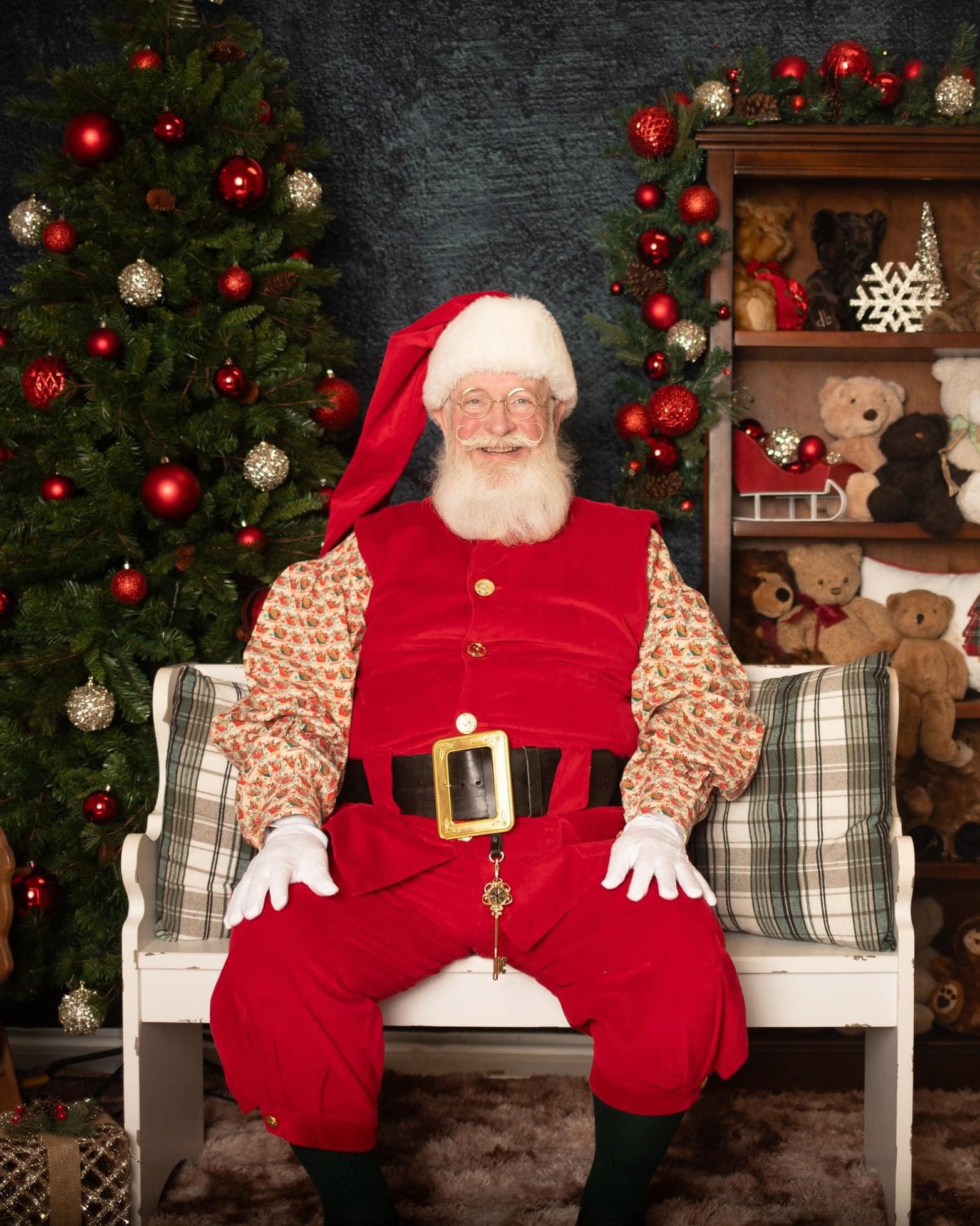 Santa at Babies Bakery Vertical