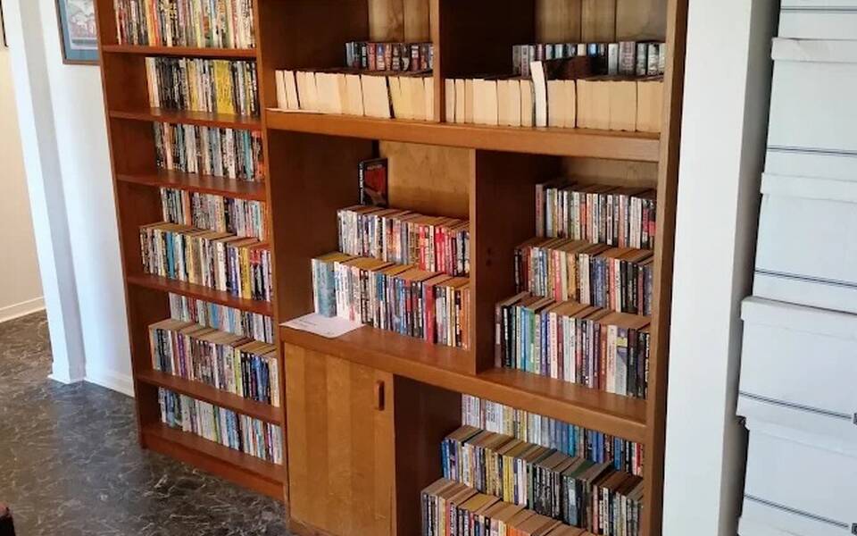 Belle Fleur Books and Games